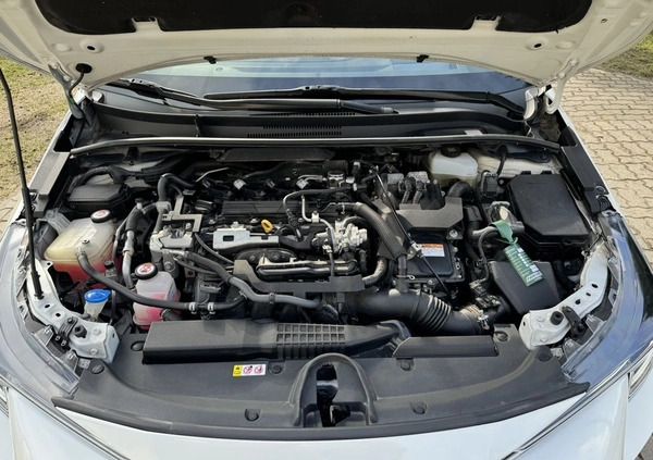 Toyota Corolla cena 83000 przebieg: 27000, rok produkcji 2019 z Kępno małe 121